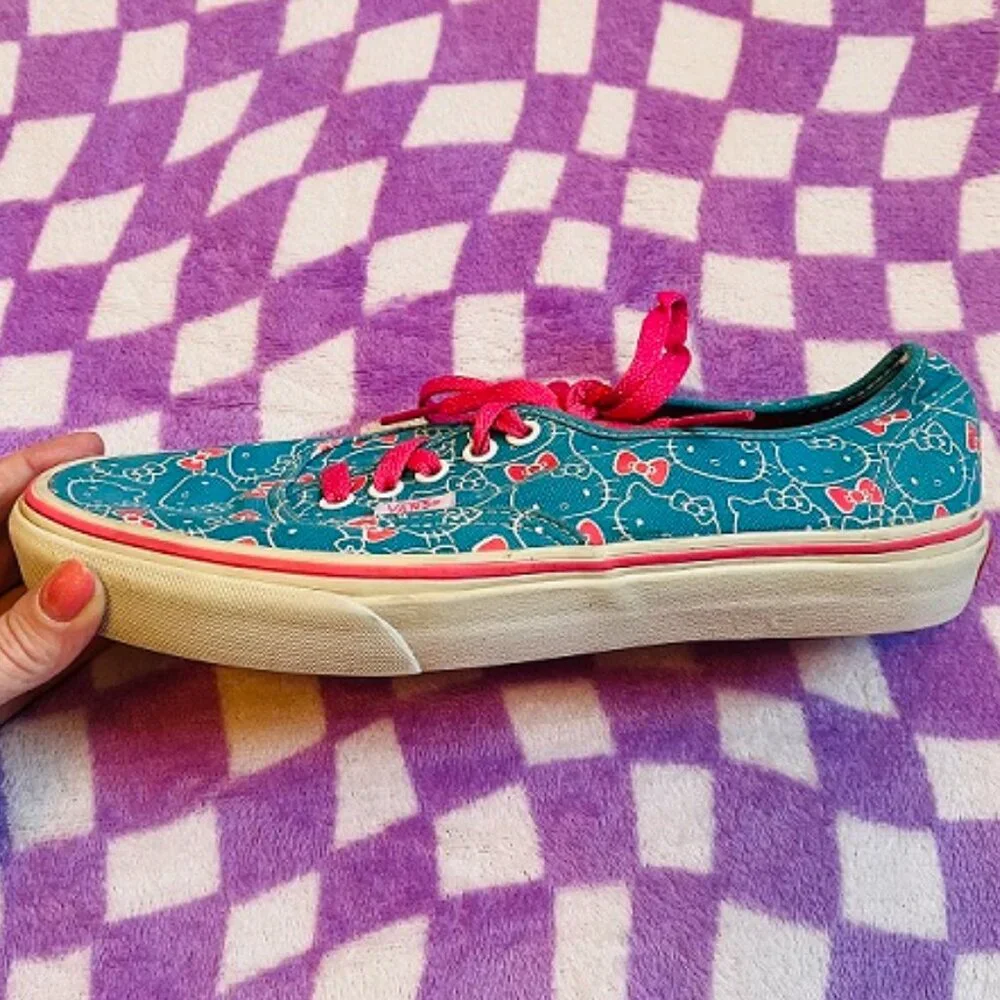 blue & pink Hello Kitty Vans size 9